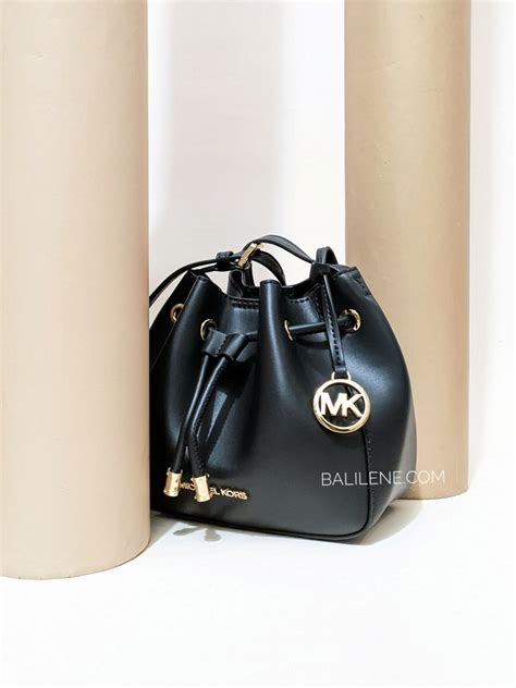 michael michael kors phoebe small faux leather bucket bag|Phoebe Small Faux Leather Bucket Bag .